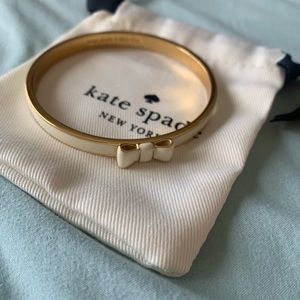 Adorable Kate Spade New York enamel bracelet